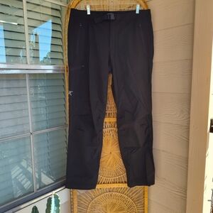 Arc'teryx Men's Black Cargo Pants Size 36